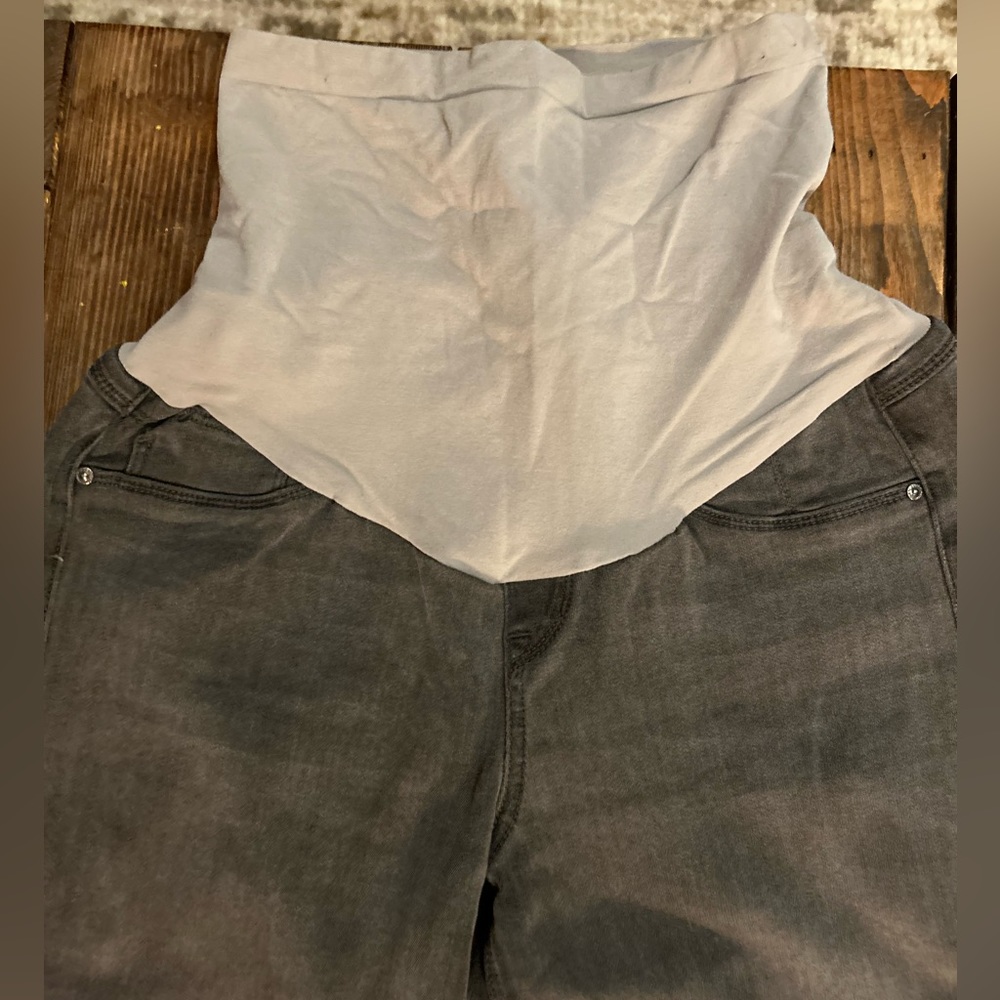 A pea in the pod maternity jeans size 30 - Absolutely perfect fit for 5’10”woman